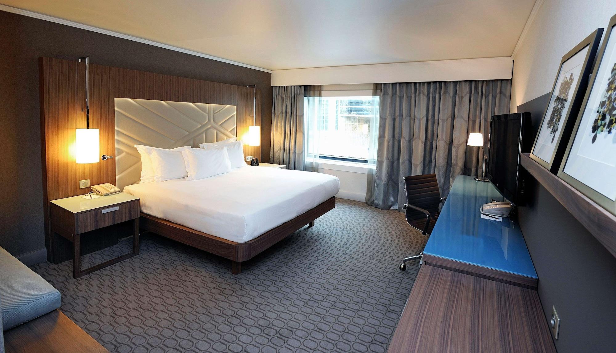 Hilton Paris La Defense Hotel Пюто Стая снимка
