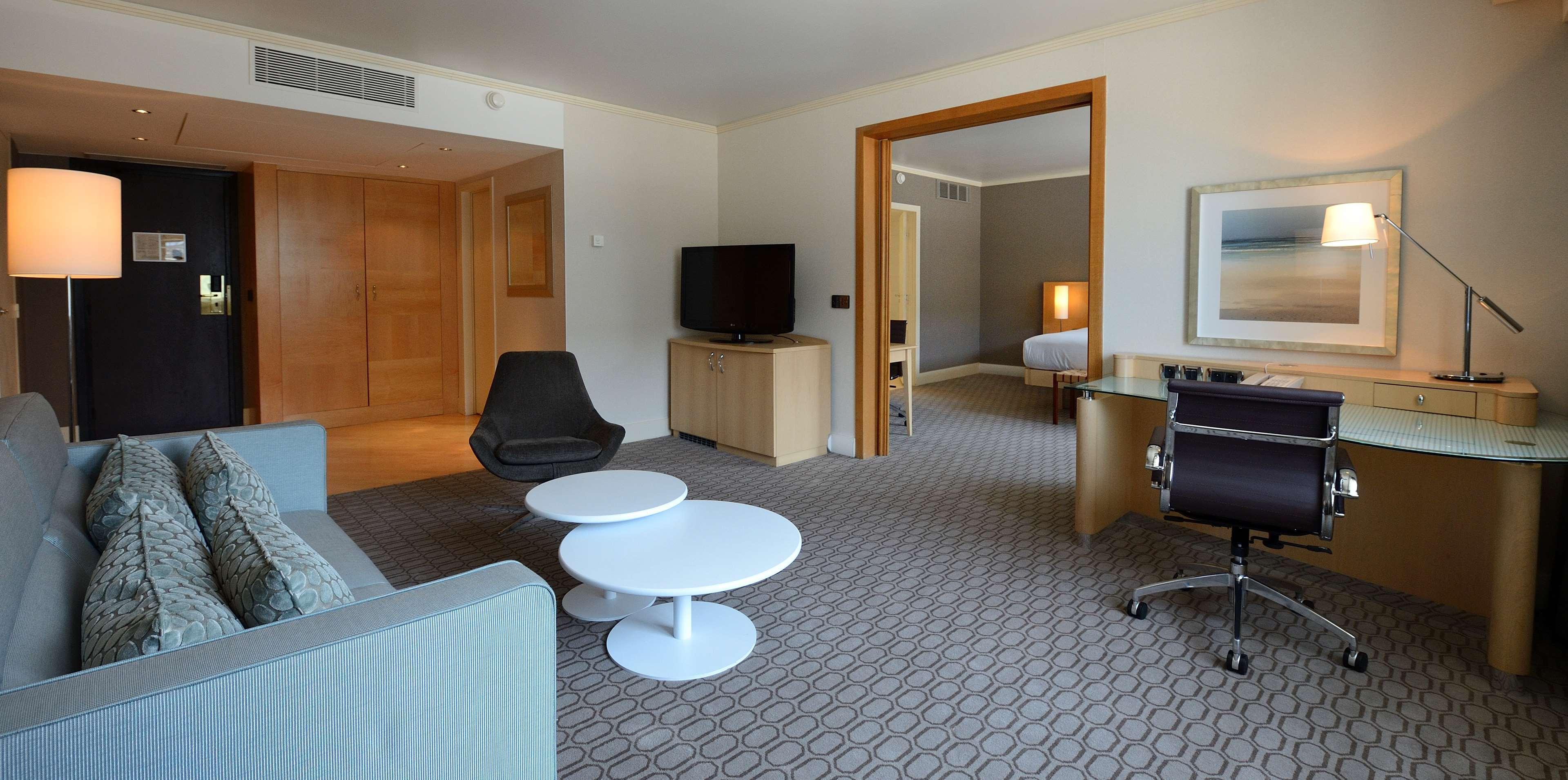 Hilton Paris La Defense Hotel Пюто Стая снимка