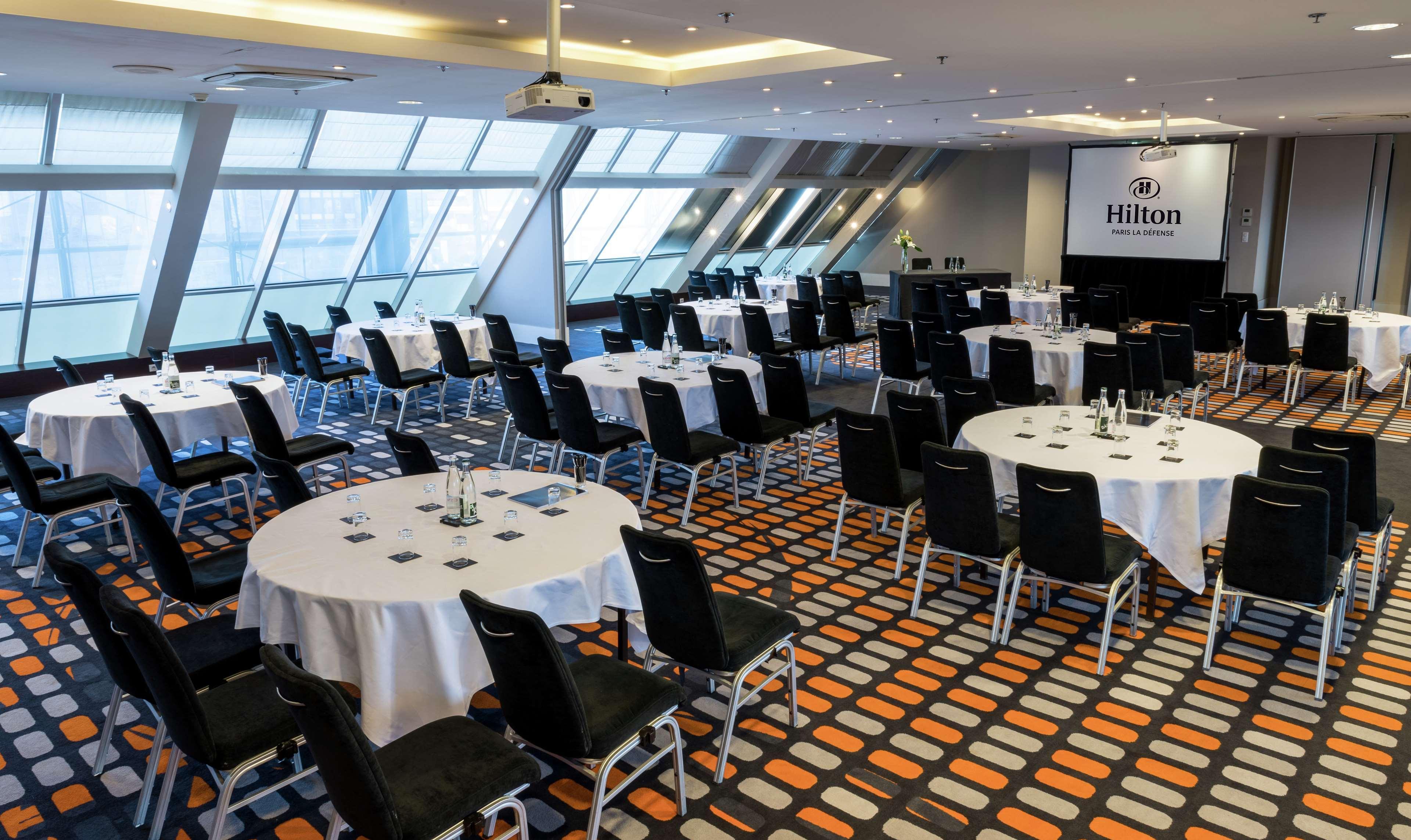 Hilton Paris La Defense Hotel Пюто Екстериор снимка