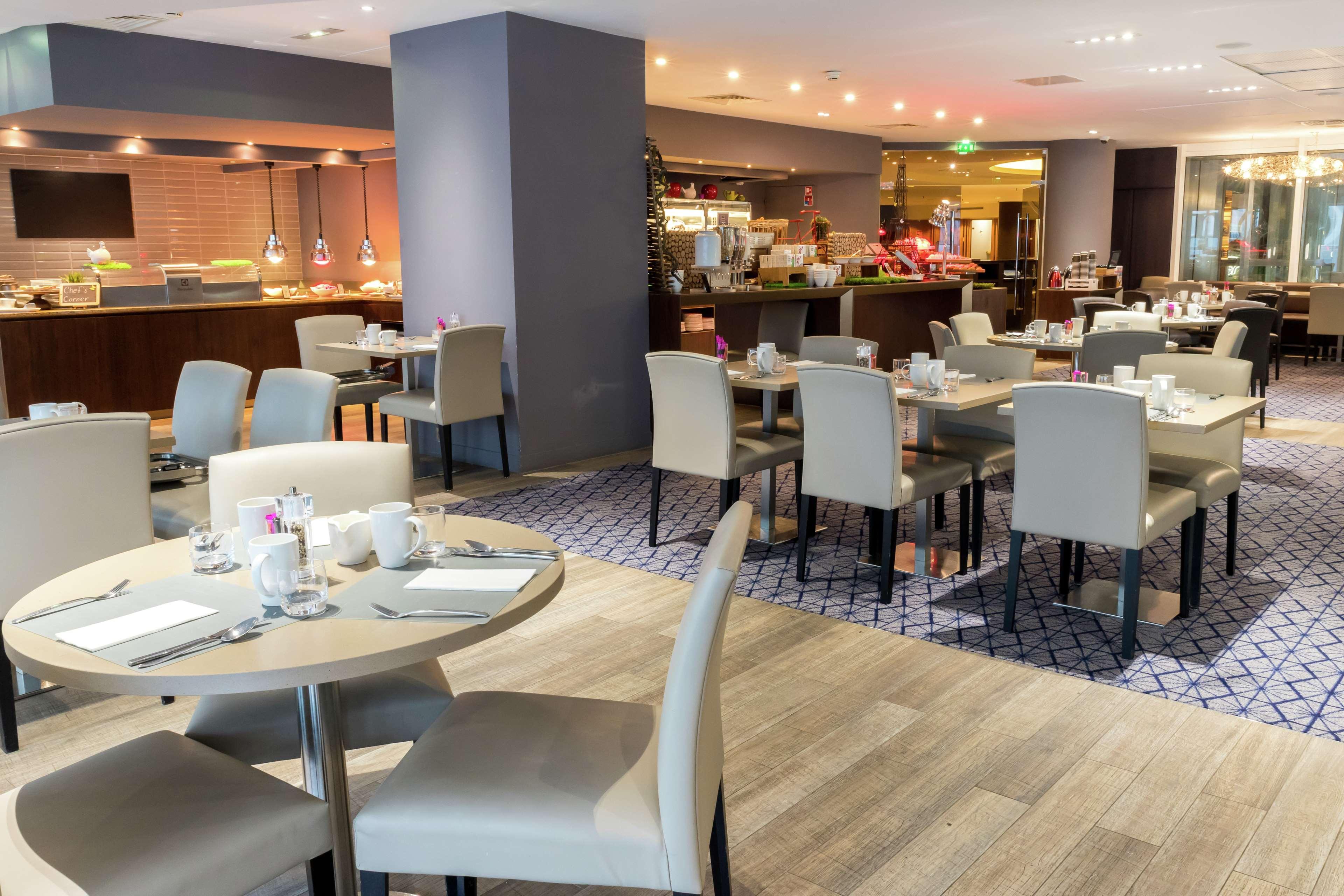 Hilton Paris La Defense Hotel Пюто Екстериор снимка