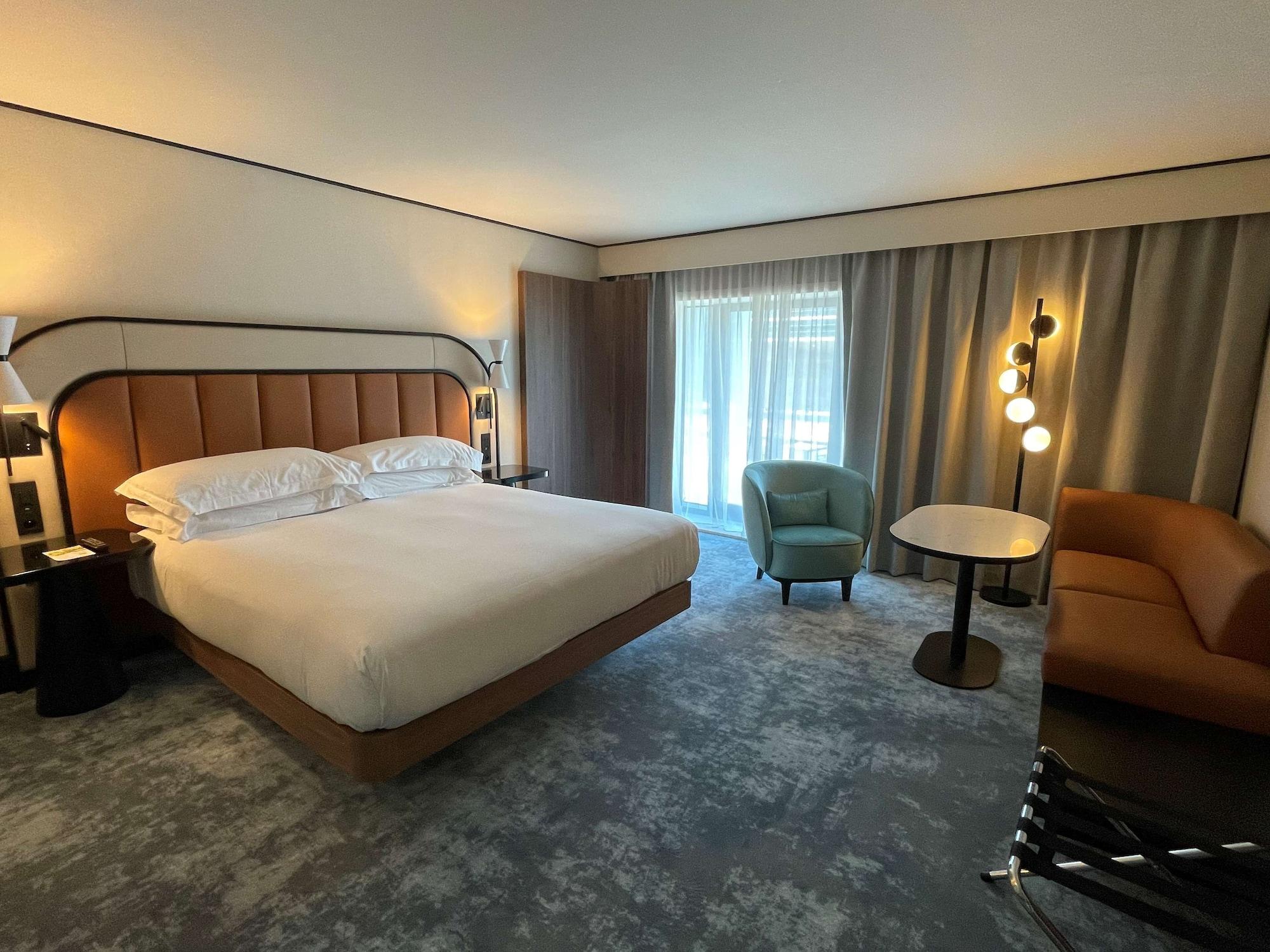 Hilton Paris La Defense Hotel Пюто Екстериор снимка