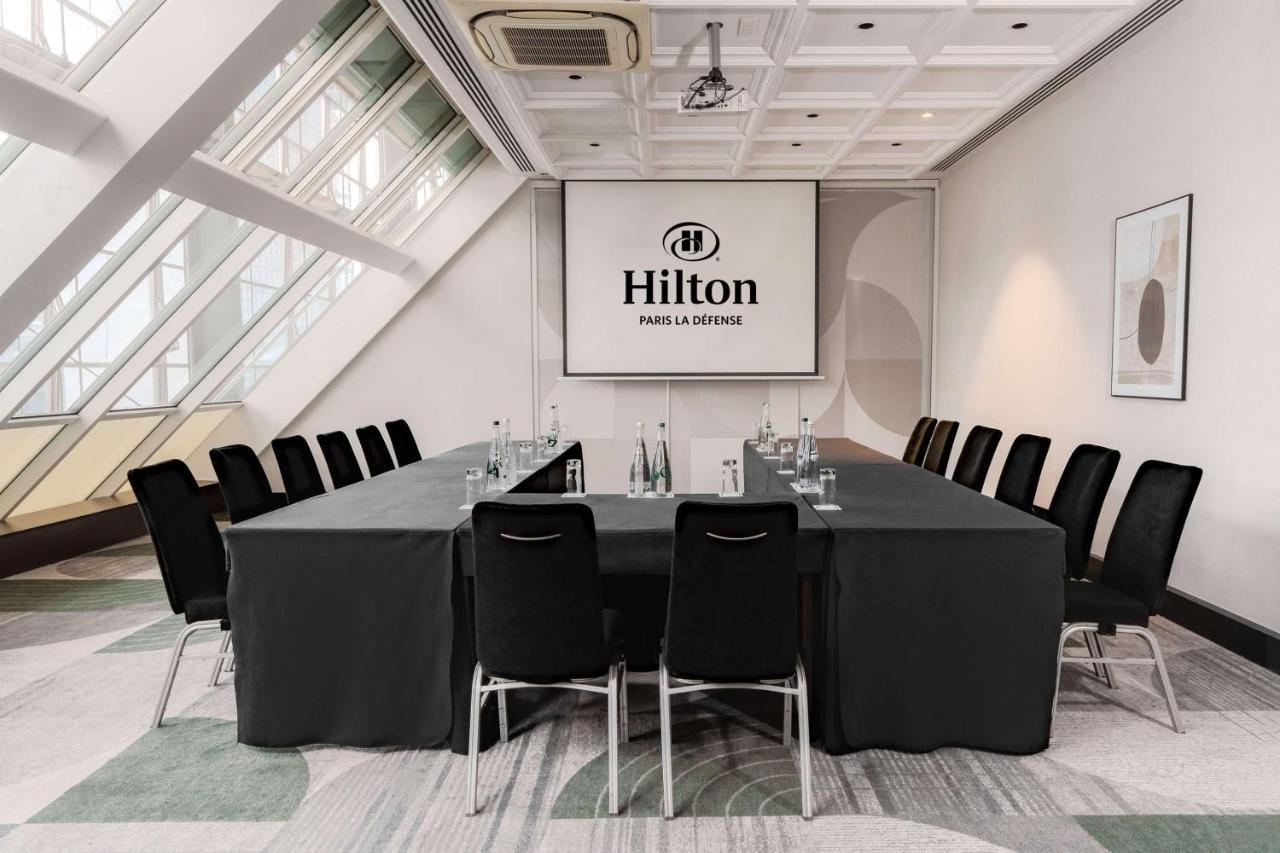 Hilton Paris La Defense Hotel Пюто Екстериор снимка