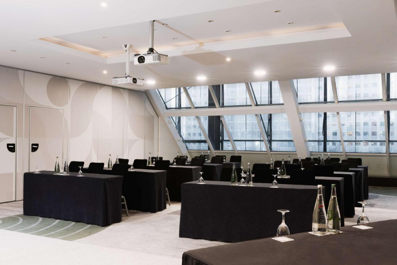 Hilton Paris La Defense Hotel Пюто Екстериор снимка