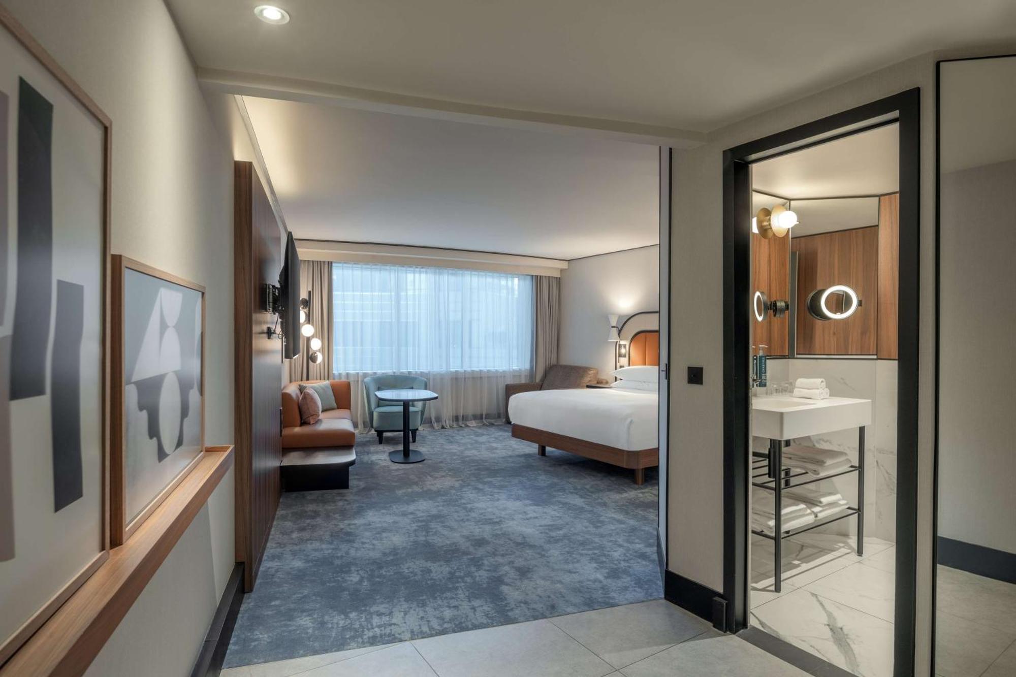 Hilton Paris La Defense Hotel Пюто Екстериор снимка